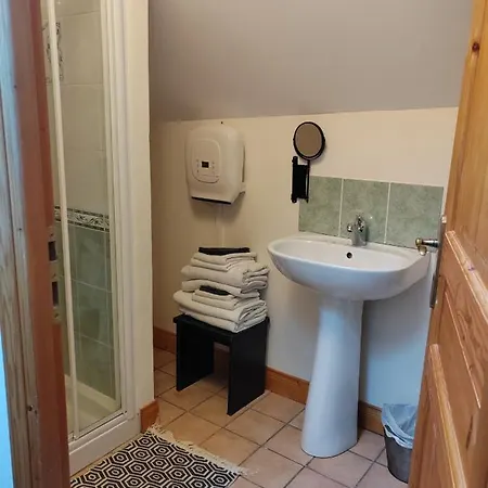 D' Hotes Des Glands ' 招待所 Saint-Martin-de-Gurçon