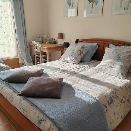 招待所 D' Hotes Des Glands ' Saint-Martin-de-Gurçon