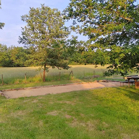 D' Hotes Des Glands ' 招待所