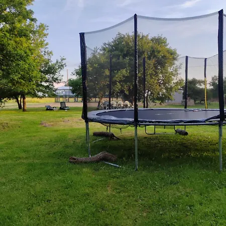 招待所 D' Hotes Des Glands ' 3*