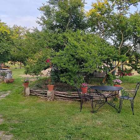 D' Hotes Des Glands ' 招待所 Saint-Martin-de-Gurçon