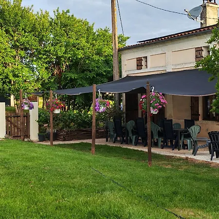 D' Hotes Des Glands ' Πανσιόν 3*