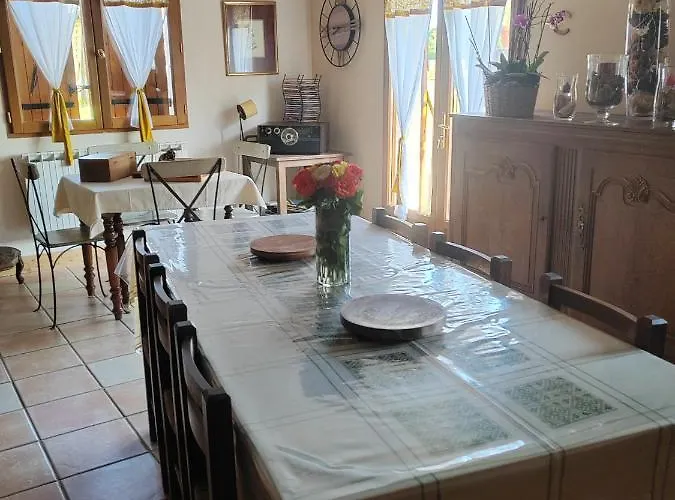 D' Hotes Des Glands ' 3* Saint-Martin-de-Gurçon