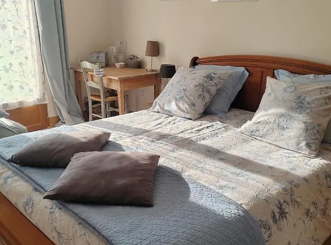 Pensjonat D' Hotes Des Glands ' Saint-Martin-de-Gurçon